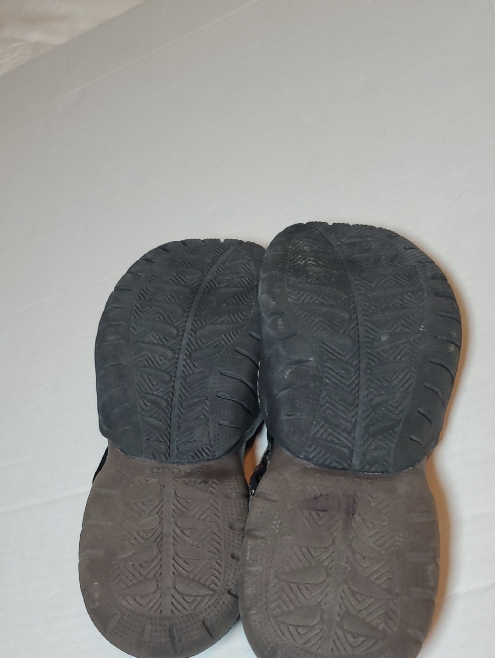 CROCS Men's Swiftwater Mesh Deck Sandals Brown Size 11 Slip On Comfort Low Top - Picture 7 of 8